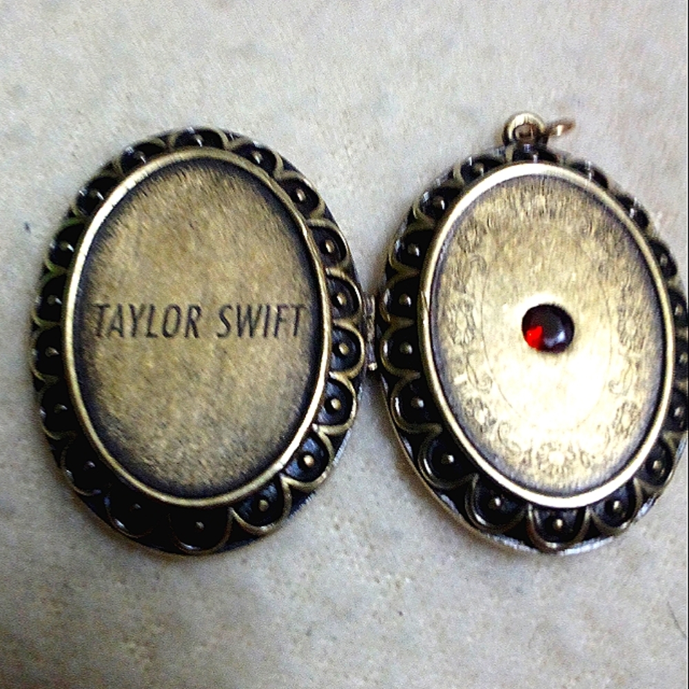 Locket